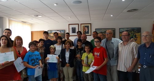 2015 06 06 EntregaPremisCIC