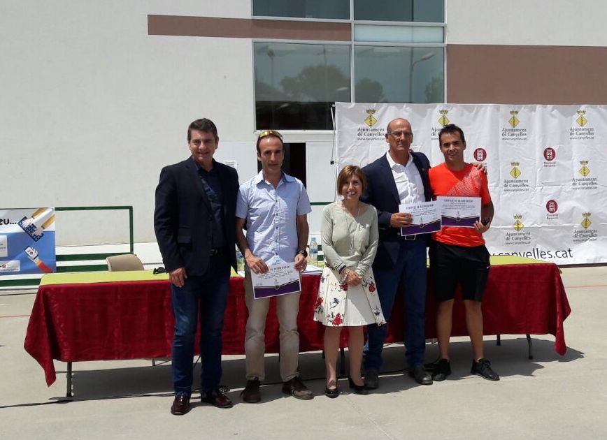 Acte d'entrega amb l'Alcaldessa i el Diputat