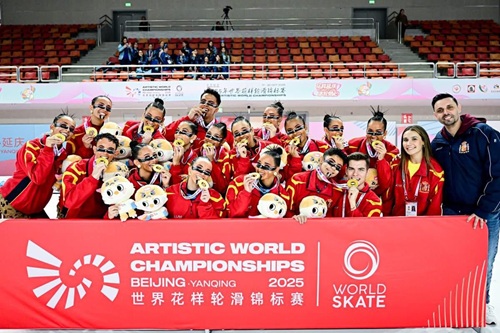 2025 11 03 patinadorscamipions